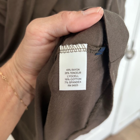 Banana Republic Brown Women's Top - Picture 6 of 6